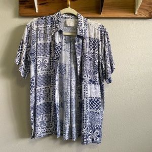 Hawaiian shirt/beach cover up